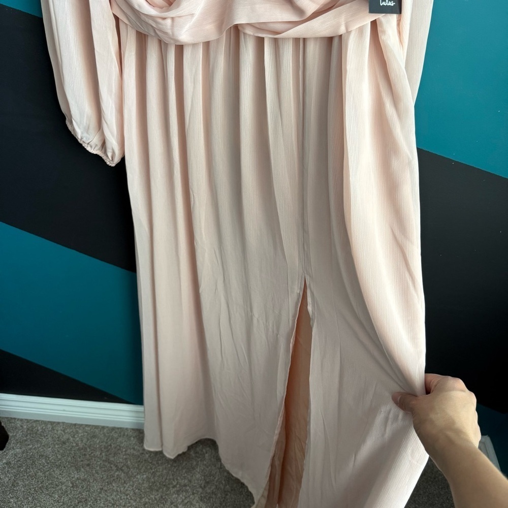 NWT Lulu's Pink Ruched Wrap Gown with V-Neck - Picture 8 of 16